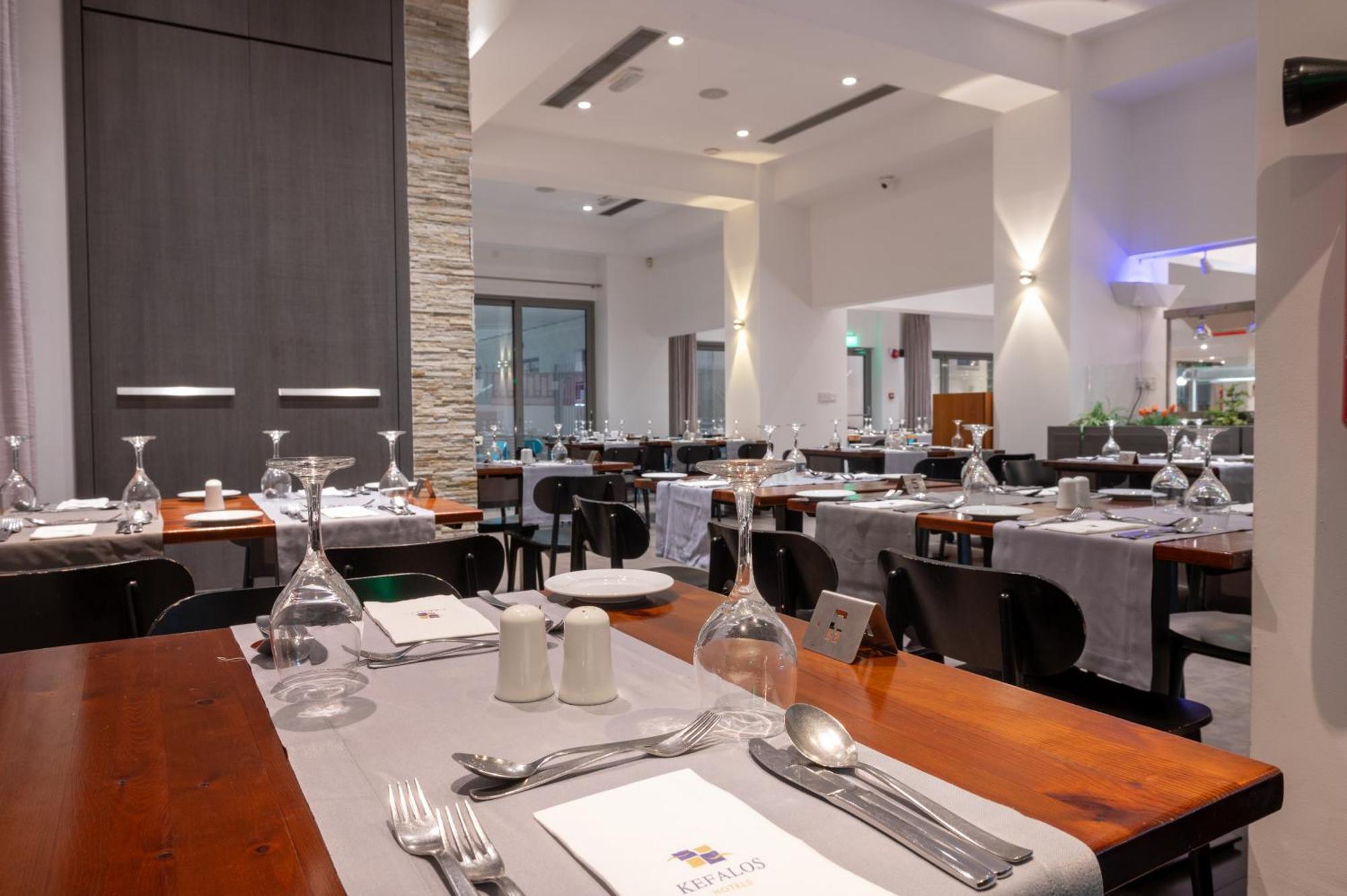 Kefalos Damon Hotel Apartments Paphos Ngoại thất bức ảnh