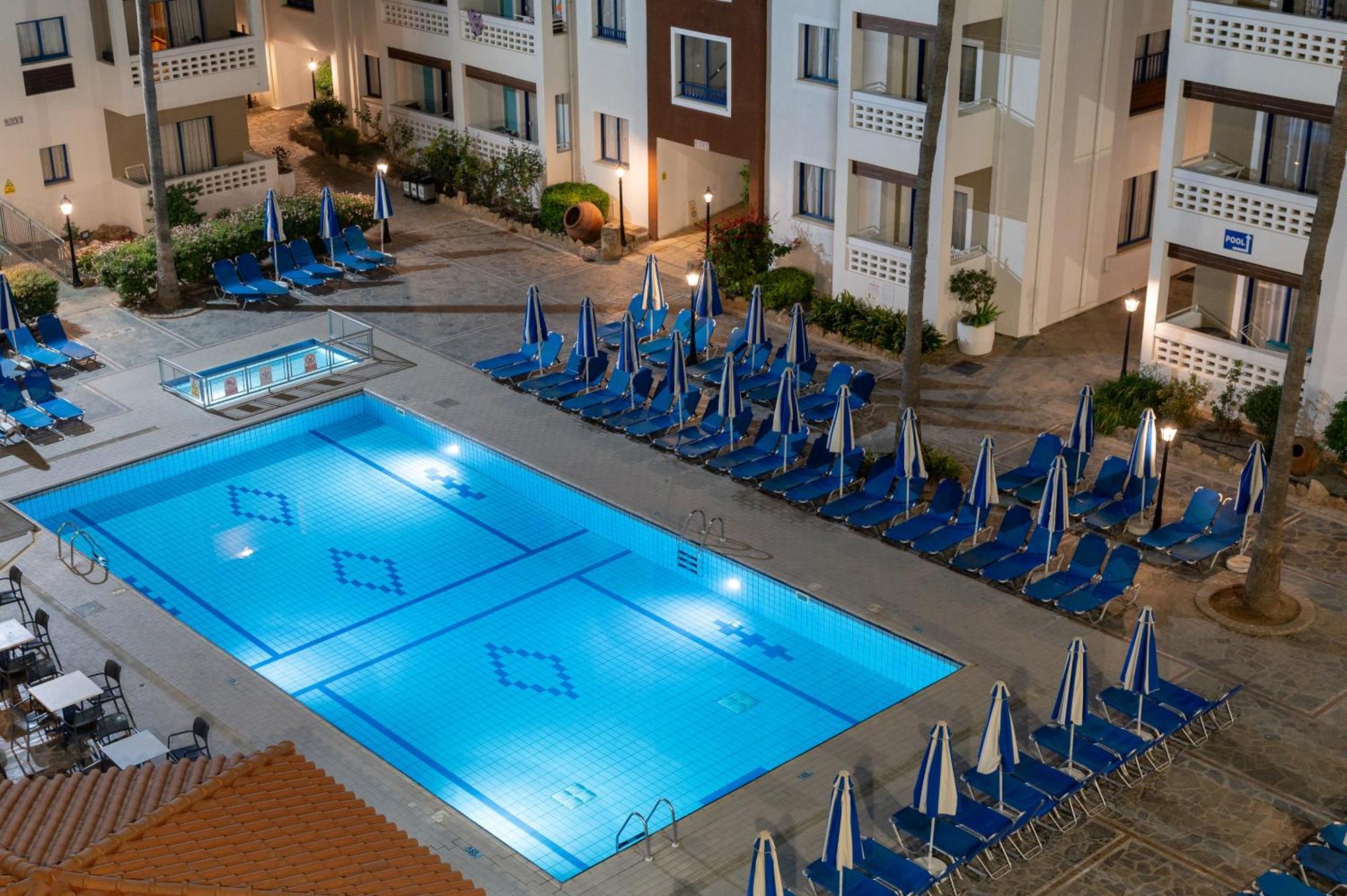 Kefalos Damon Hotel Apartments Paphos Ngoại thất bức ảnh