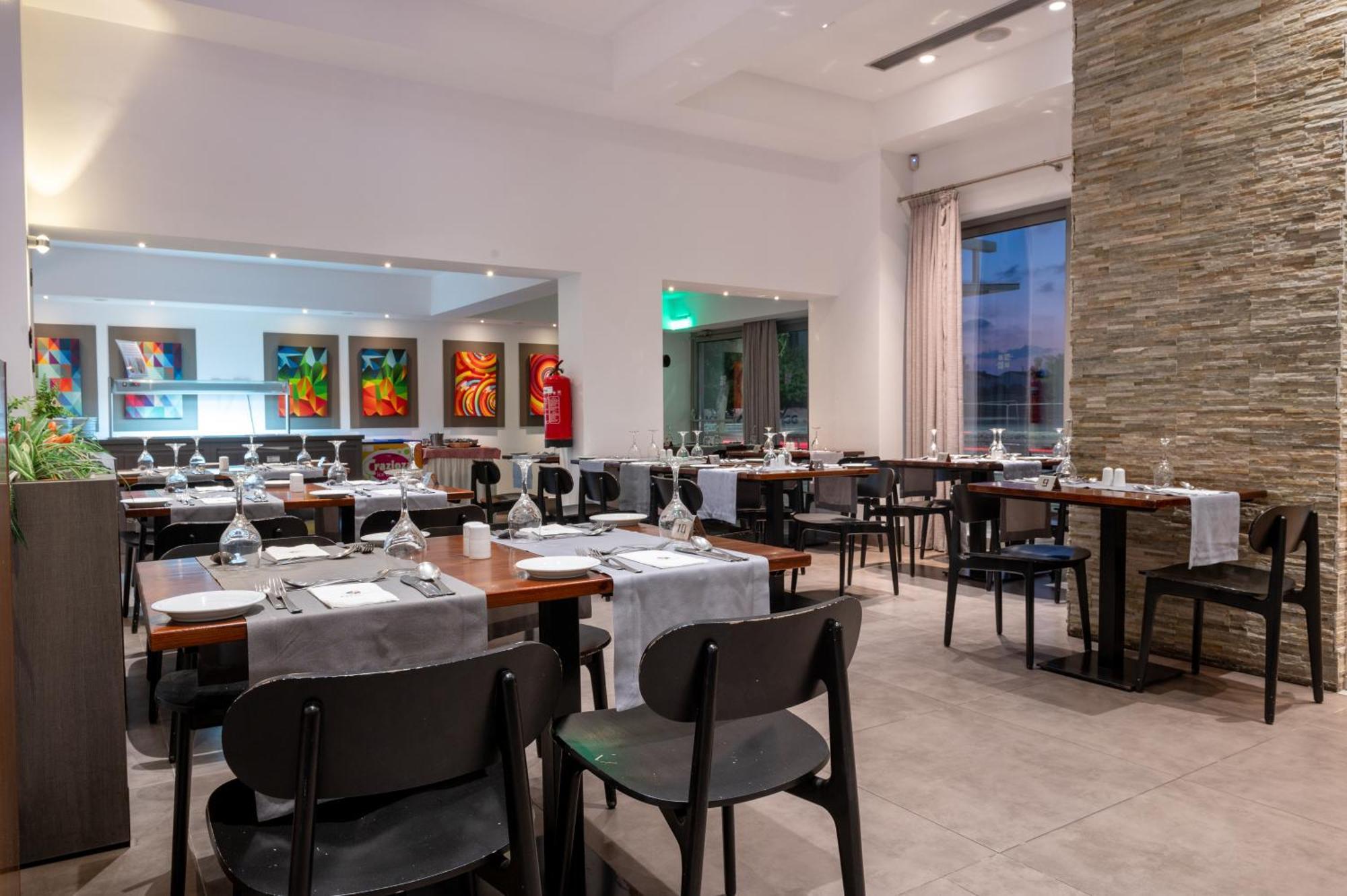 Kefalos Damon Hotel Apartments Paphos Ngoại thất bức ảnh