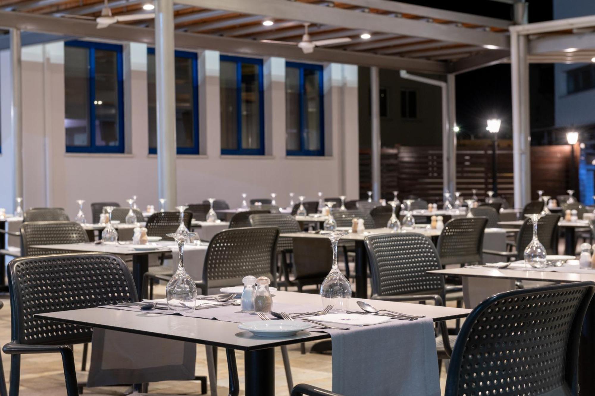 Kefalos Damon Hotel Apartments Paphos Ngoại thất bức ảnh