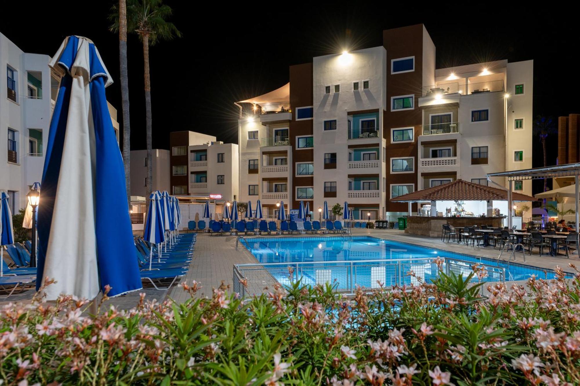 Kefalos Damon Hotel Apartments Paphos Ngoại thất bức ảnh